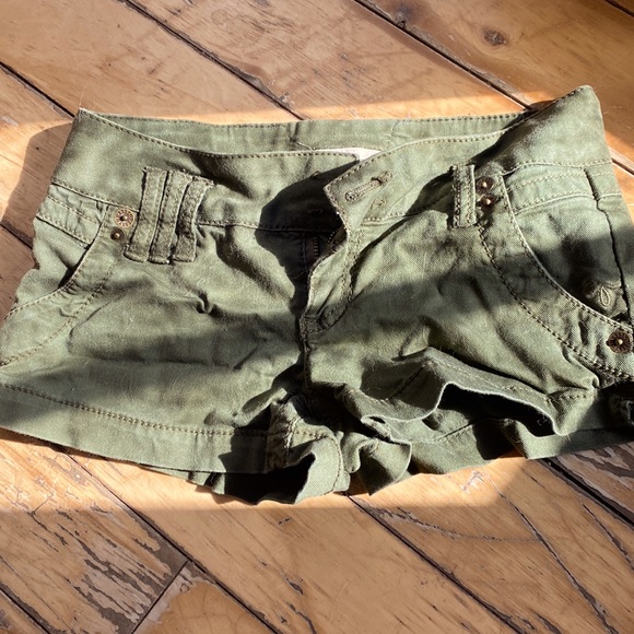 Guess shorts - Picture 1 of 5